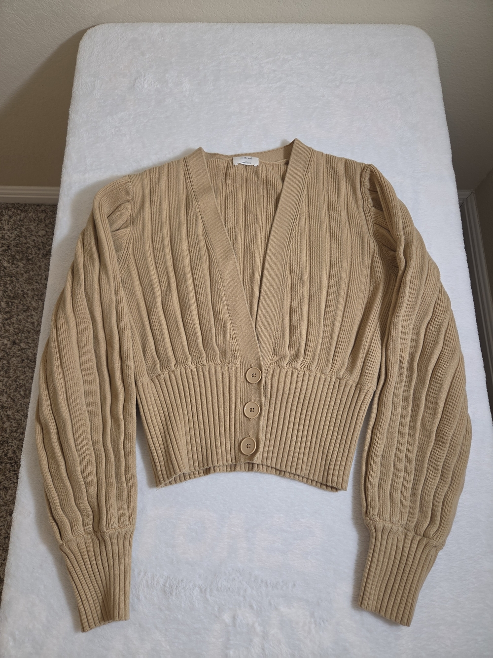 Aritzia Wilfred Plunge Front Cardigan Tan Merino Wool Blend Size L - Picture 4 of 10